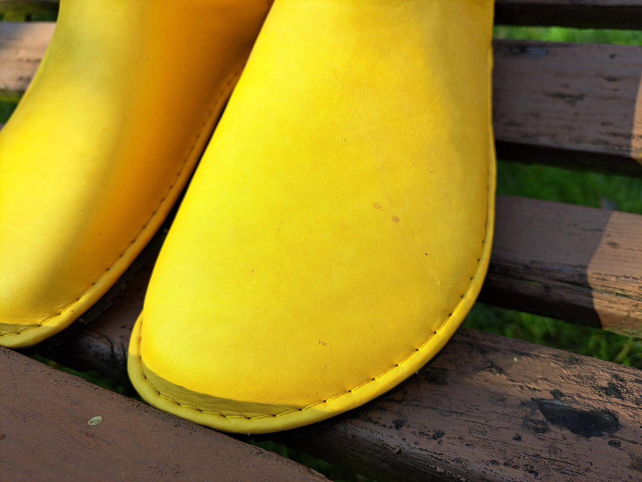 Primavera Barefoot boots - yelow