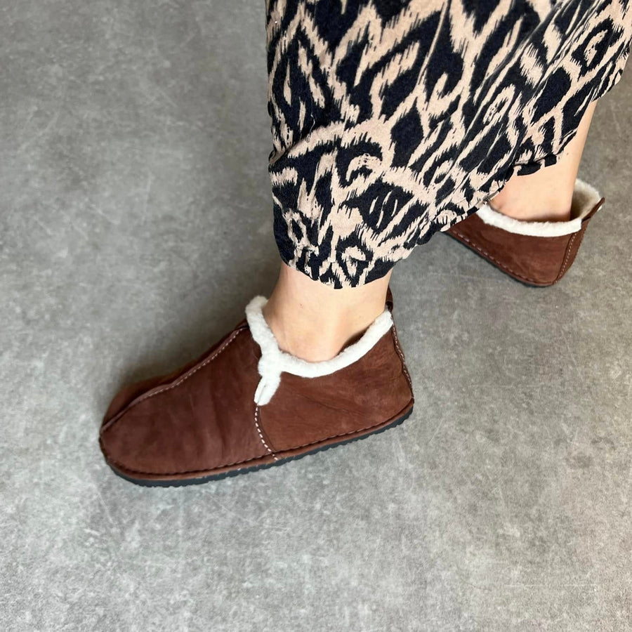 I tried many barefoot slippers - these were the best.