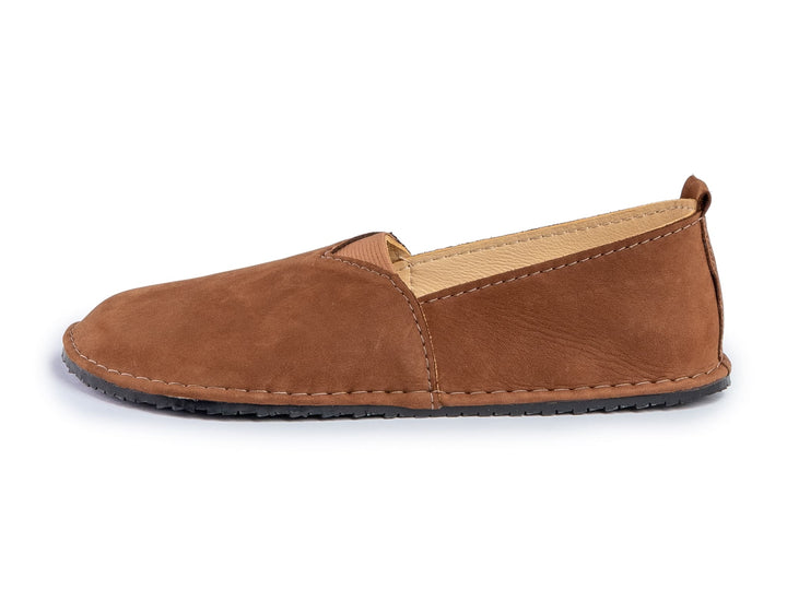 Fuego Barefoot moccasins with triangular stretch panel - brown