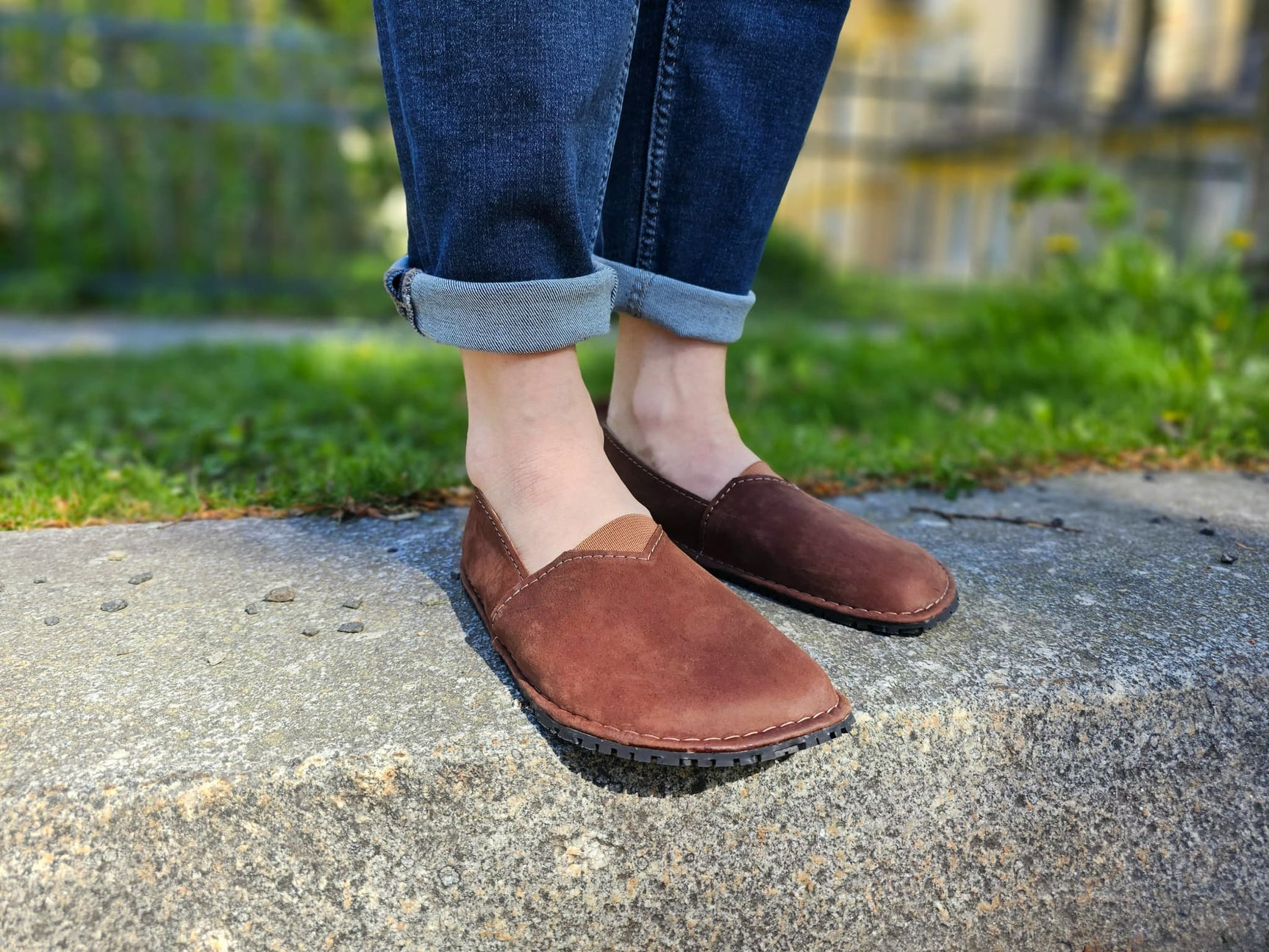 Fuego Barefoot moccasins with triangular stretch panel - brown with black marbling - LUKS BAREFOOT