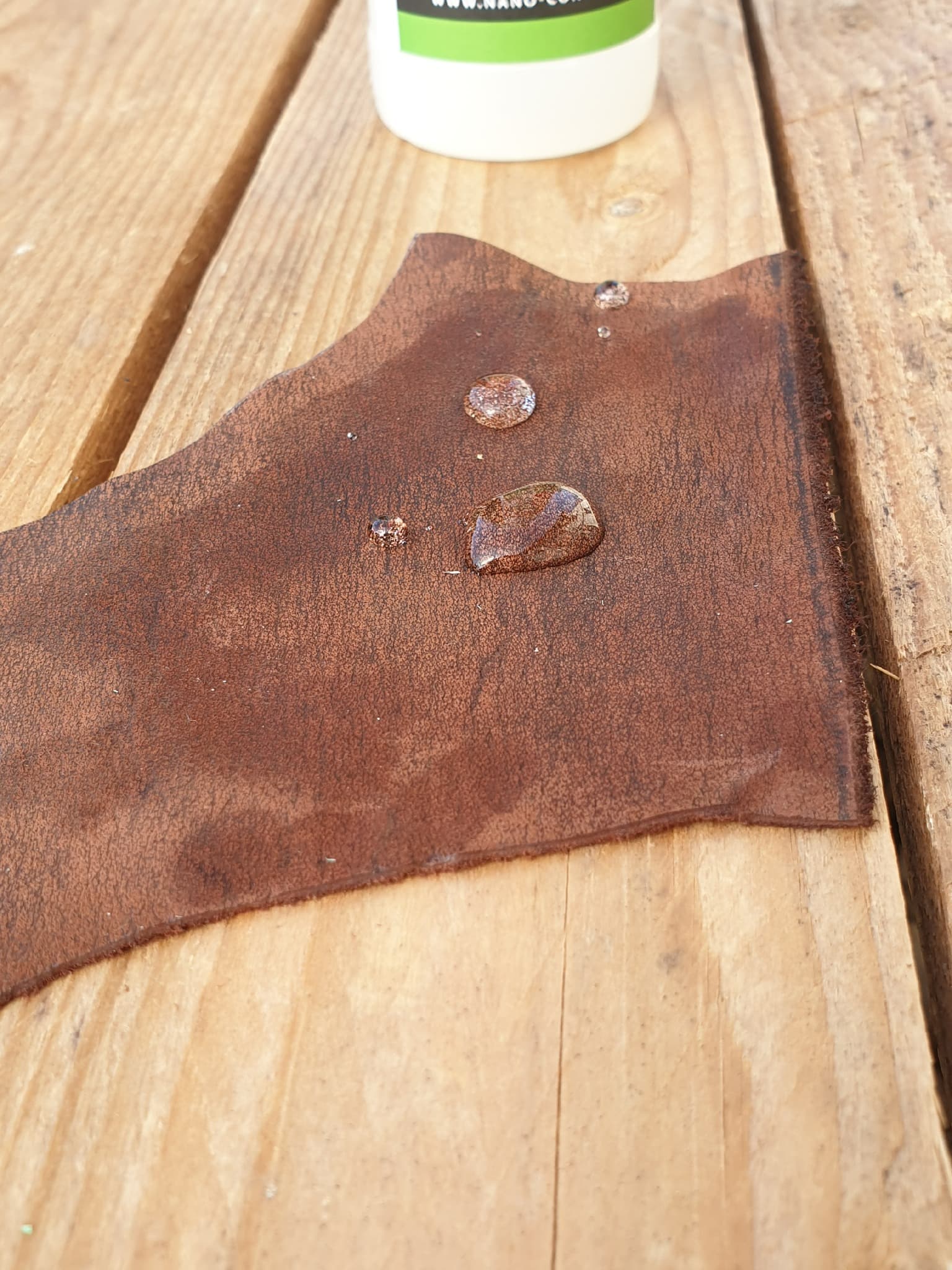 Nano leather spray for textile and leather 250ml - LUKS BAREFOOT