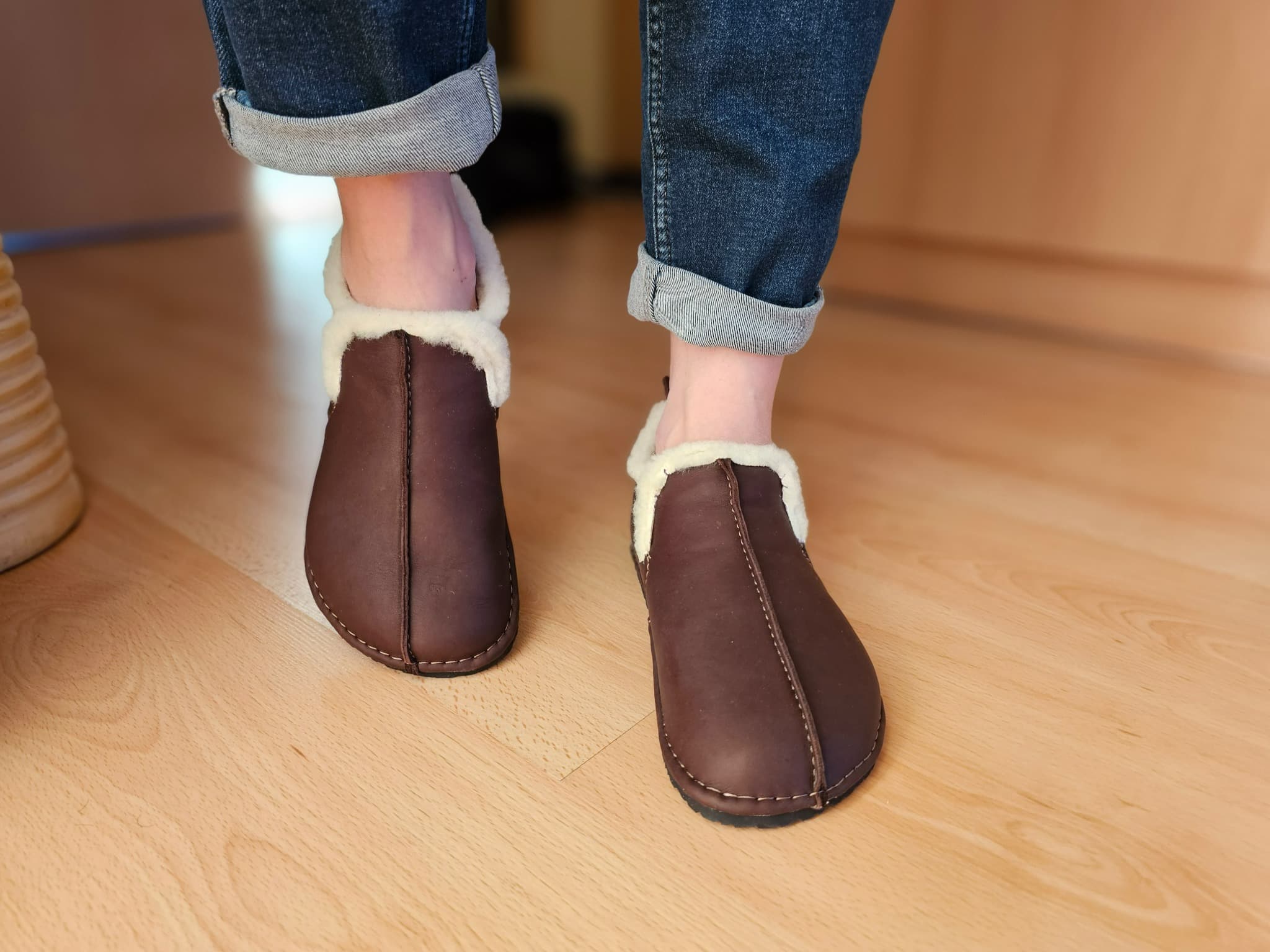 Wide slippers for men or women - LUKS Barefoot