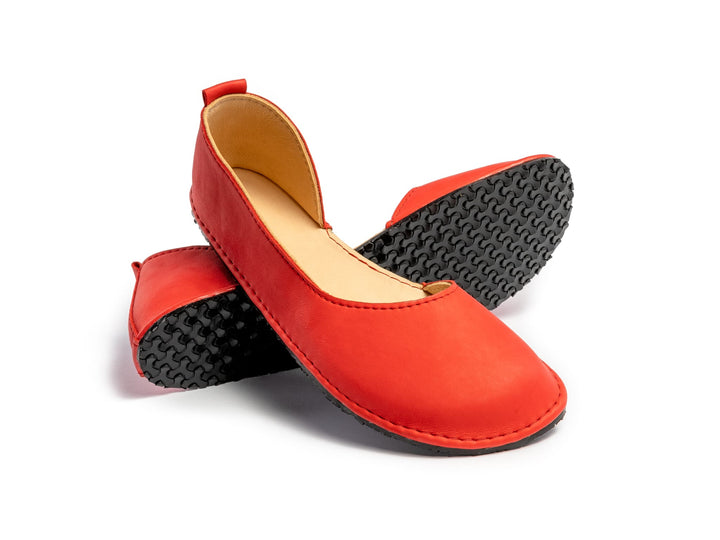 Barefoot ballerinas - red