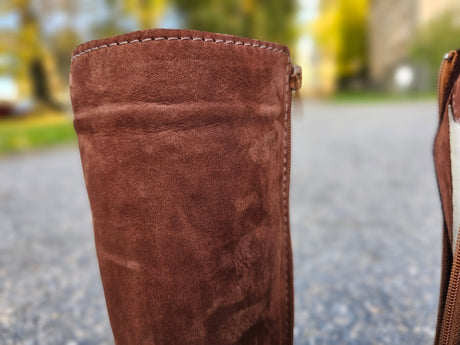 Tall Winter Boots - brown - LUKS BAREFOOT